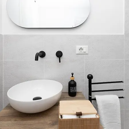 Nini Apartment Palermo